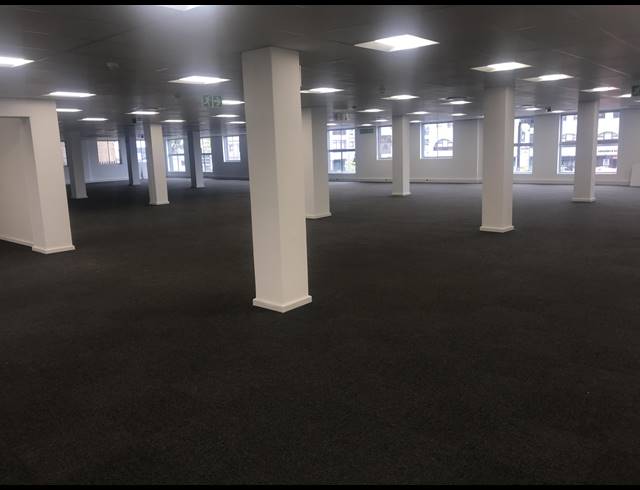 1,294M² OFFICE TO LET IN TYGER VALLEY